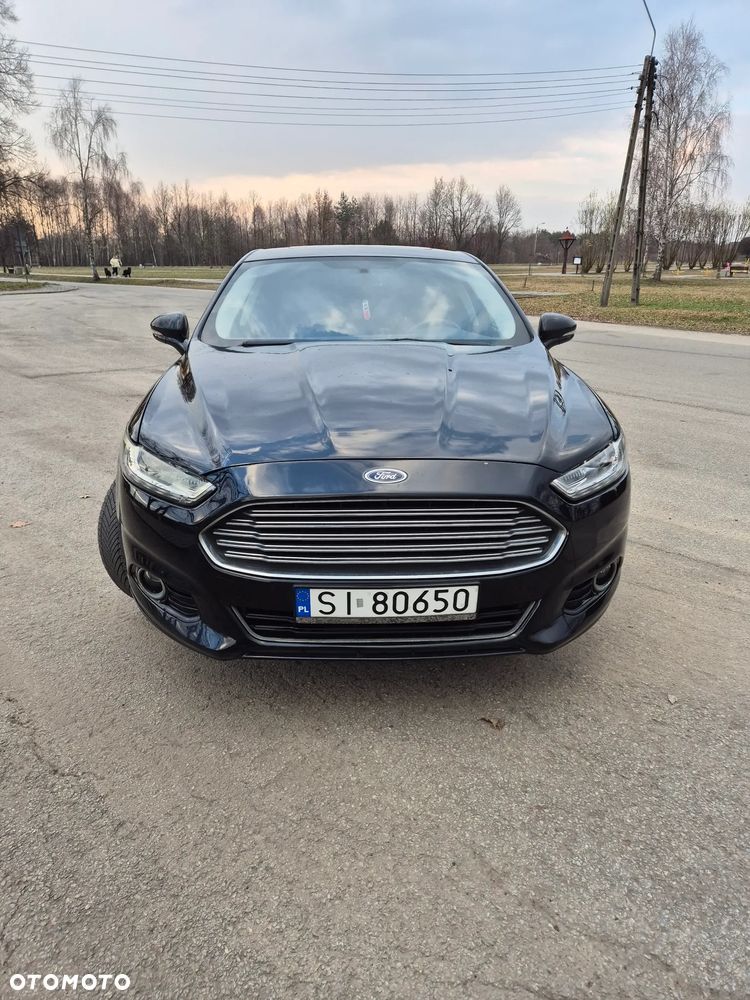 Ford Fusion 2.0 EcoBoost Titanium - 2