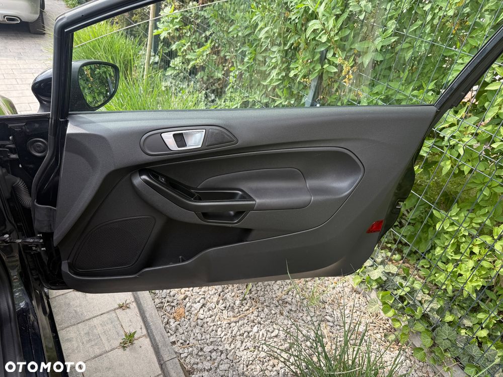 Ford Fiesta 1.25 Titanium - 21