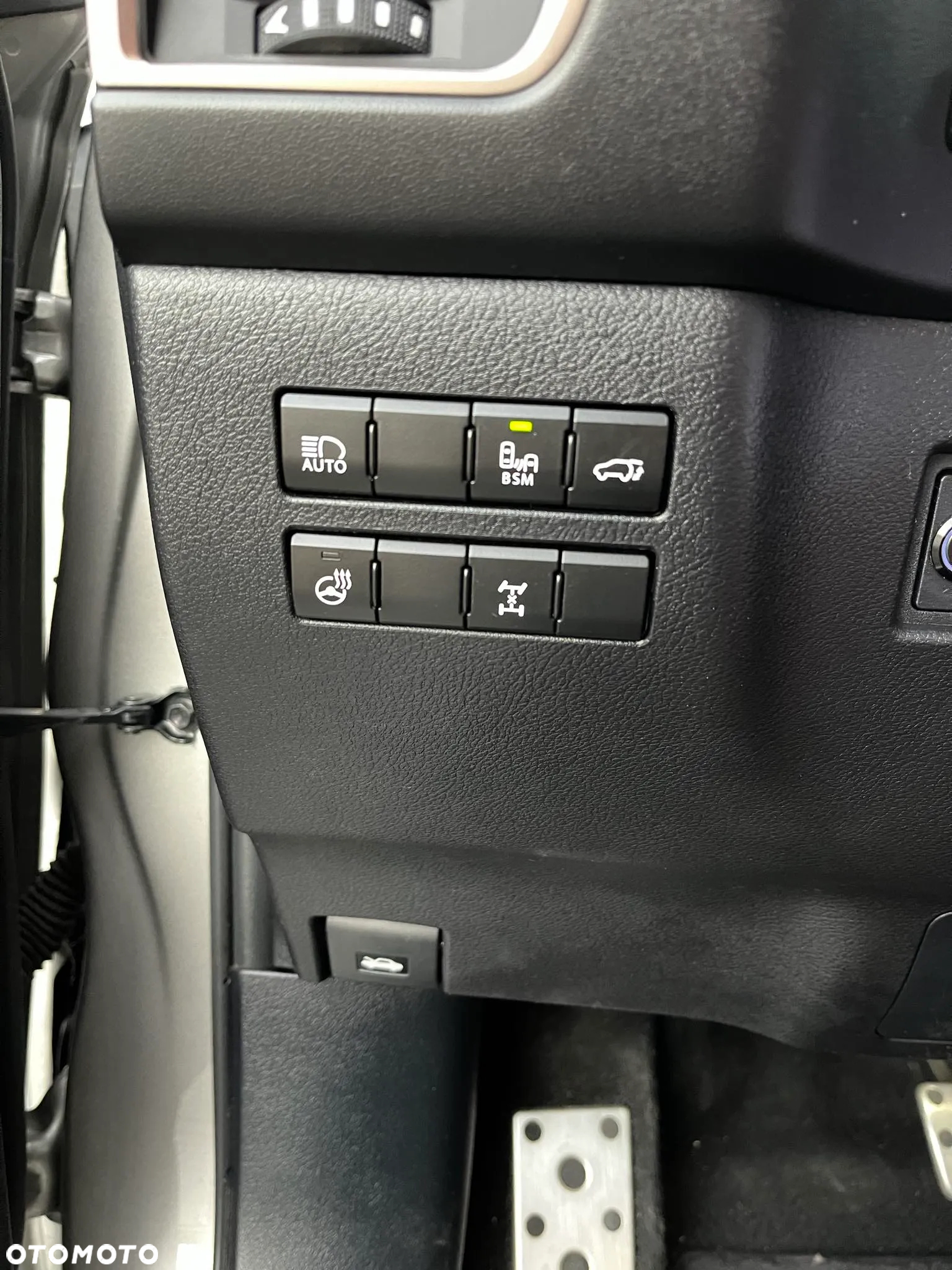 Lexus NX 300 AWD F SPORT - 24