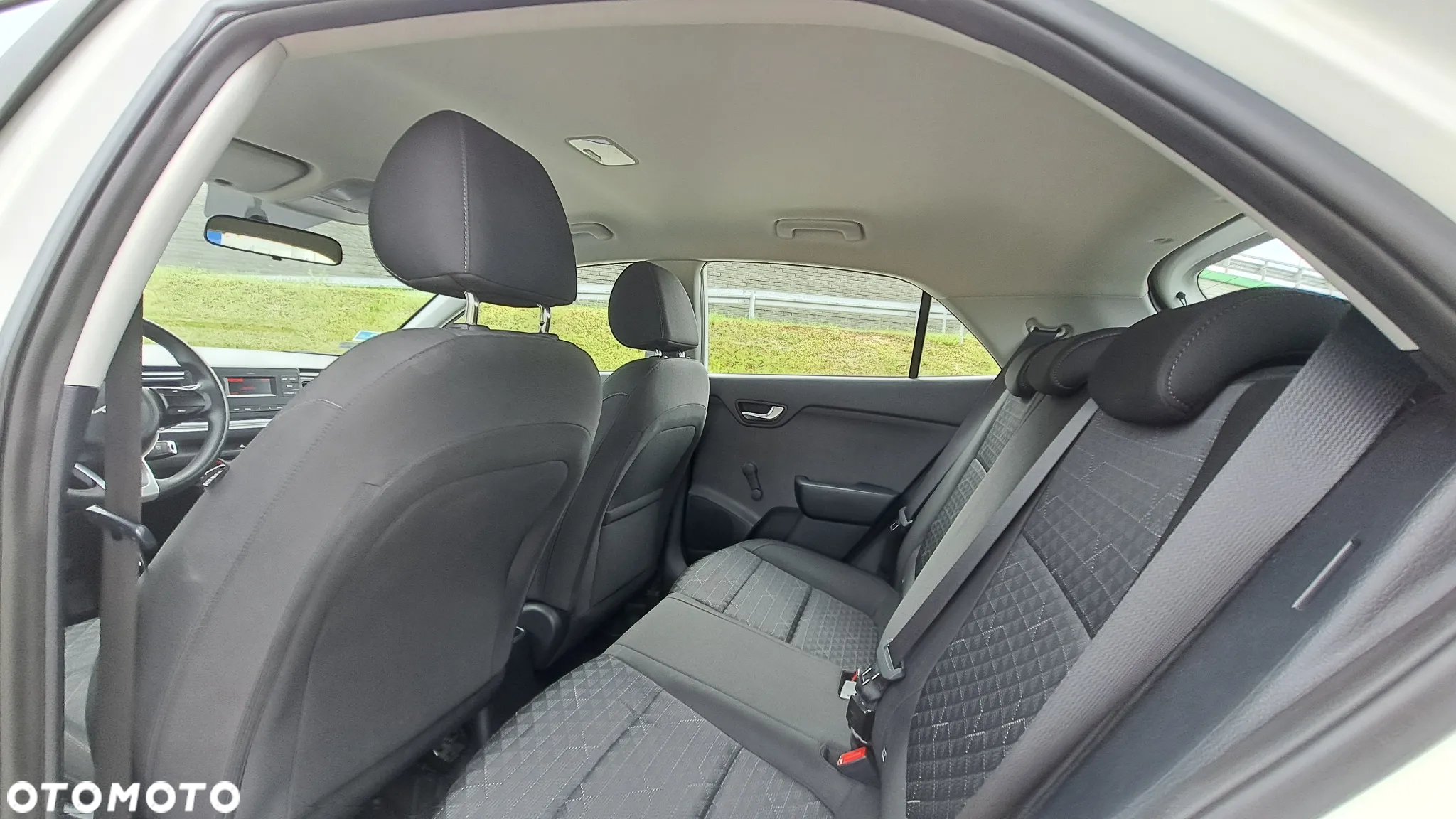 Kia Rio 1.0 T-GDI M DCT - 31
