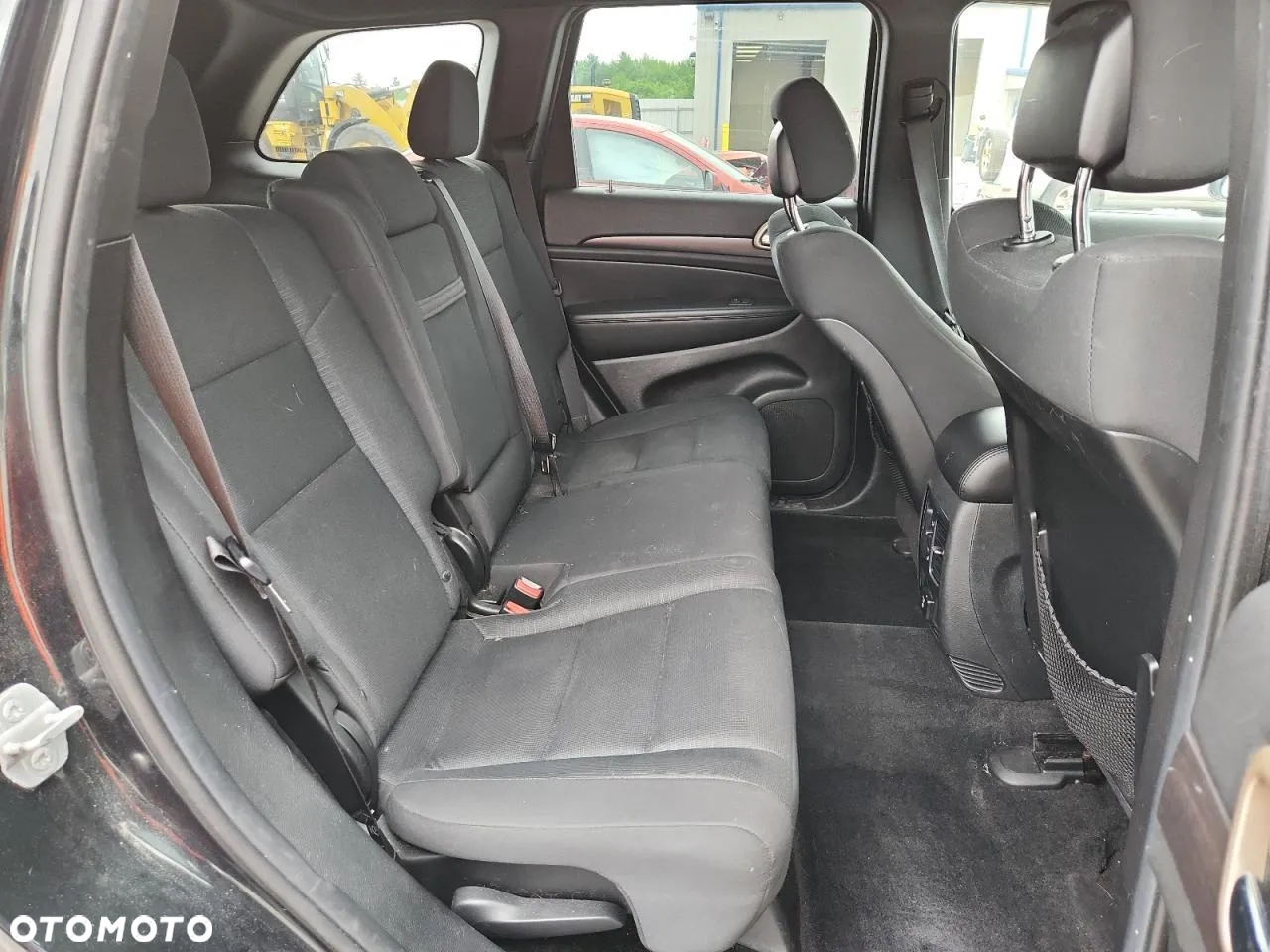 Jeep Grand Cherokee - 11