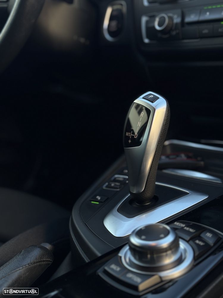 BMW 318 Gran Turismo - 15