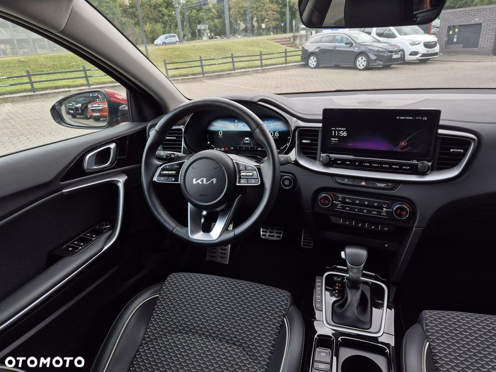 Kia Ceed - 21