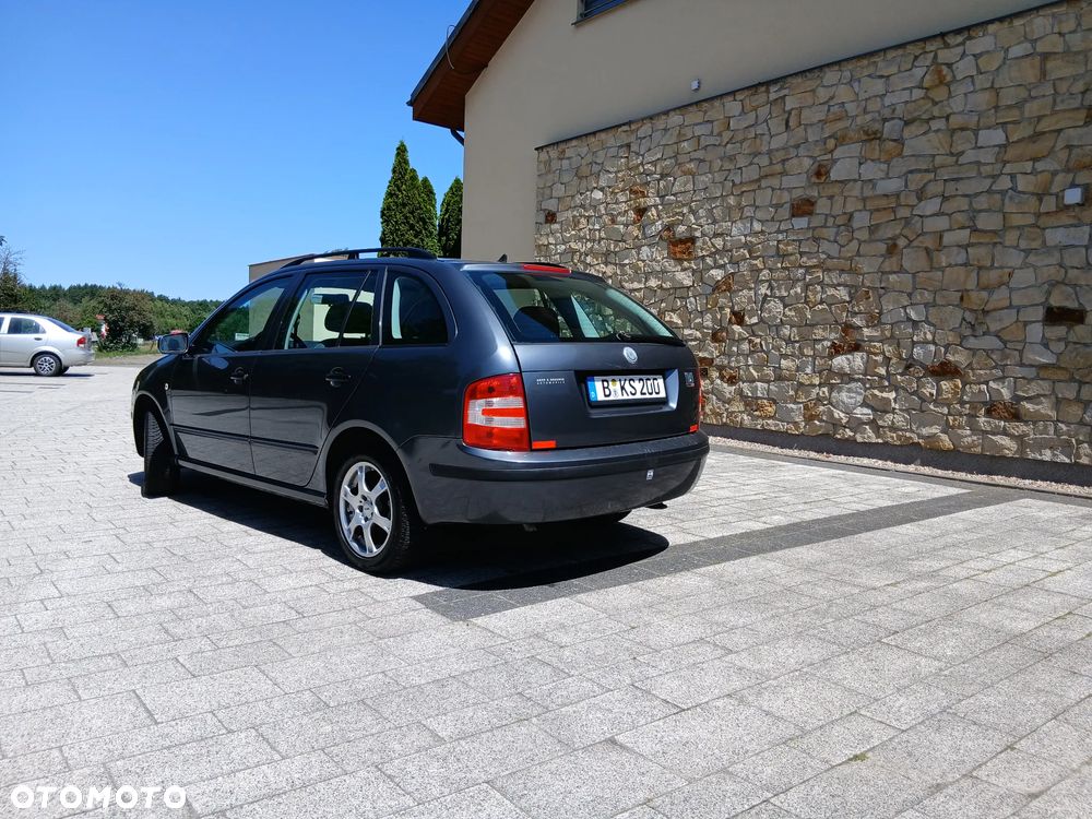 Skoda Fabia 1.4 16V Combi Elegance - 11