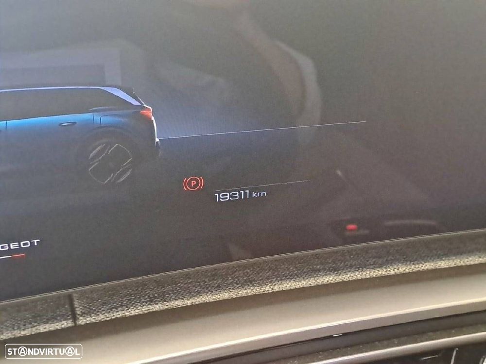 Peugeot 5008 1.2 Hybrid Allure e-DCS6 - 13