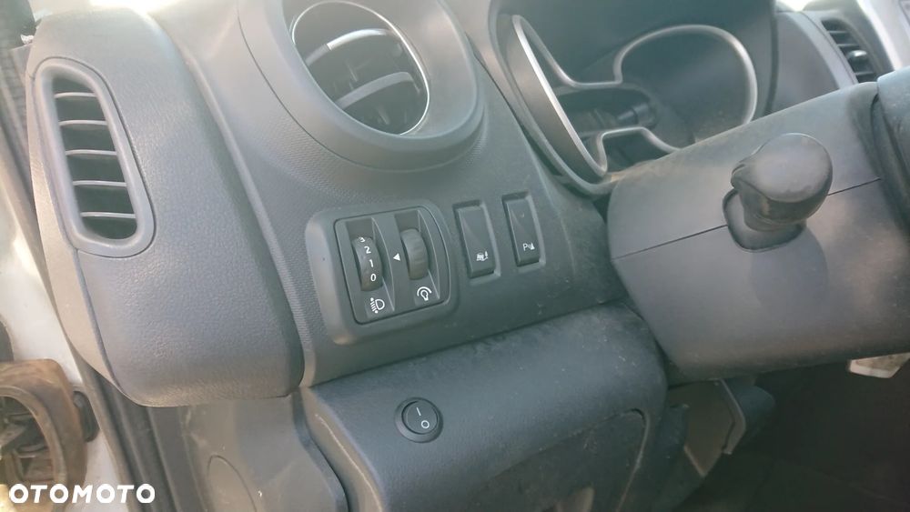 Renault Trafic - 4