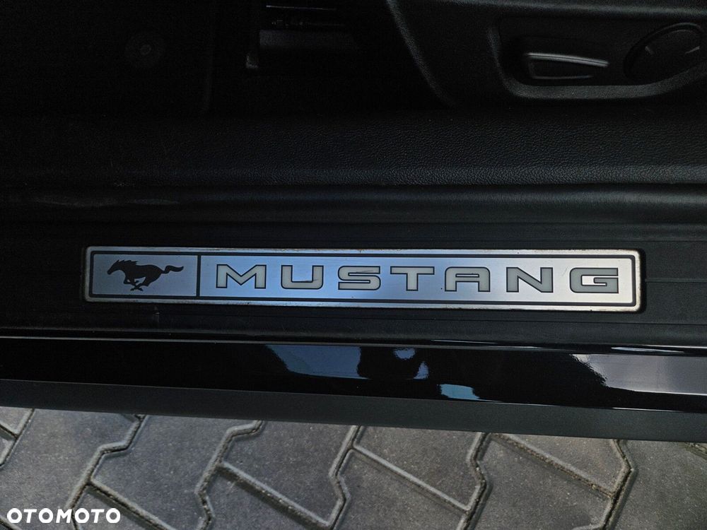 Ford Mustang 5.0 V8 GT - 18