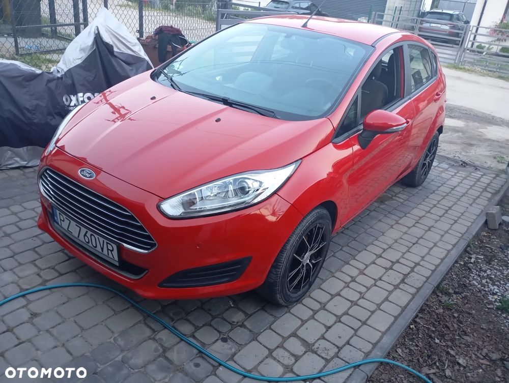 Ford Fiesta 1.0 Celebration - 1
