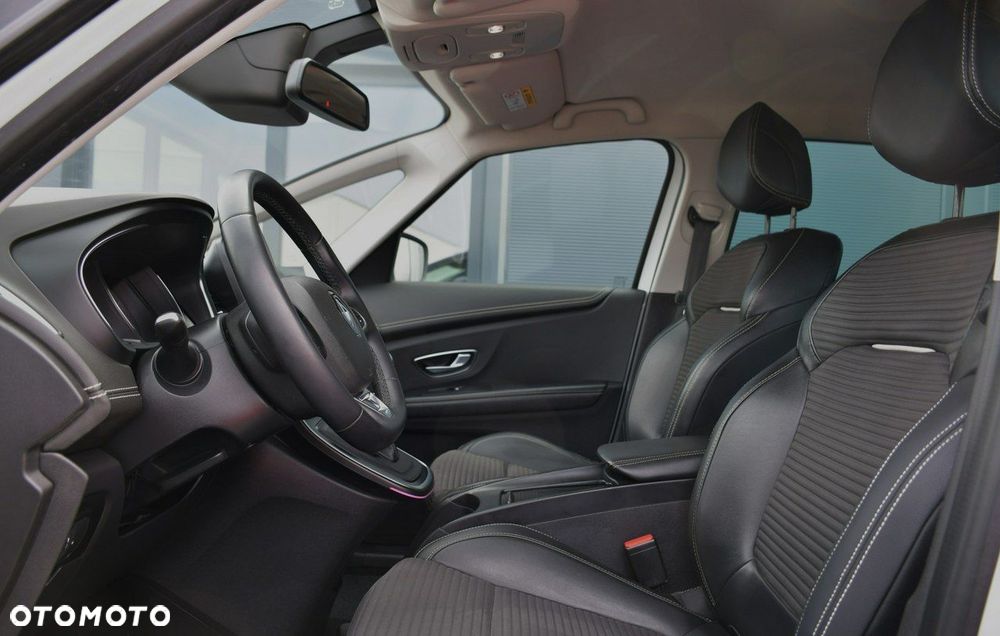 Renault Grand Scenic Gr 1.3 TCe Energy Zen EDC - 19