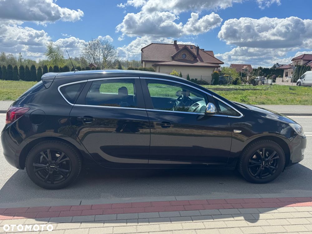 Opel Astra 1.4 Turbo - 8