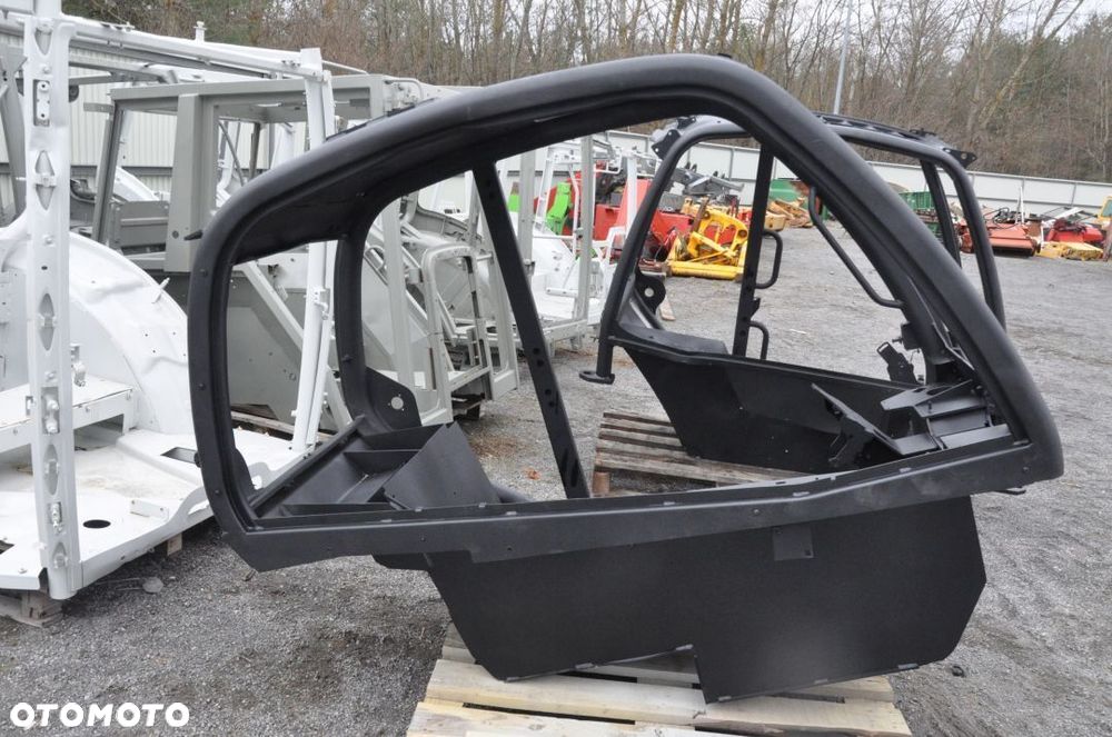 KABINA MANITOU 732 2014 ROK - 2