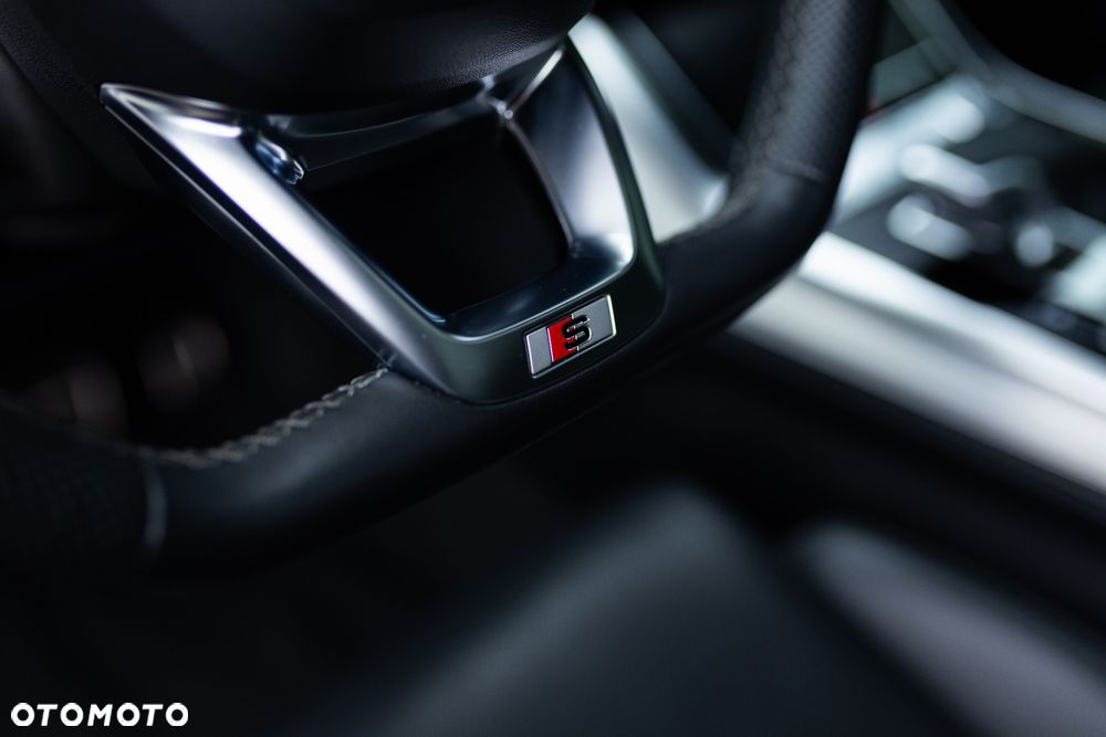 Audi Q8 - 34