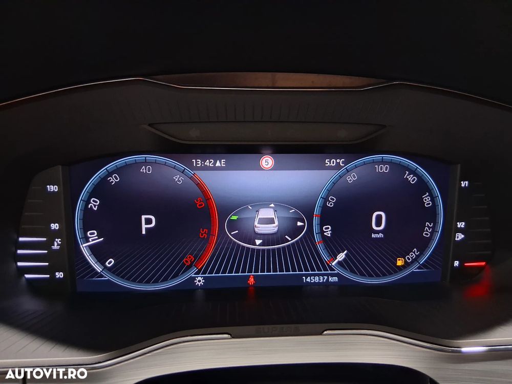 Skoda Superb 2.0 TDI DSG Ambition - 6