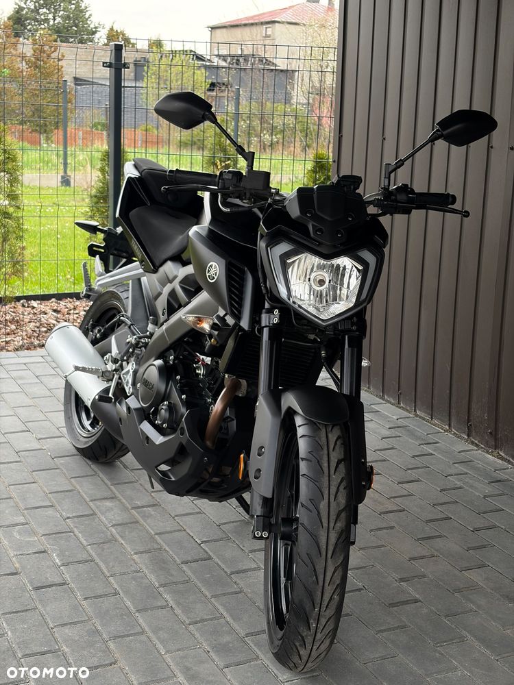 Yamaha MT - 9