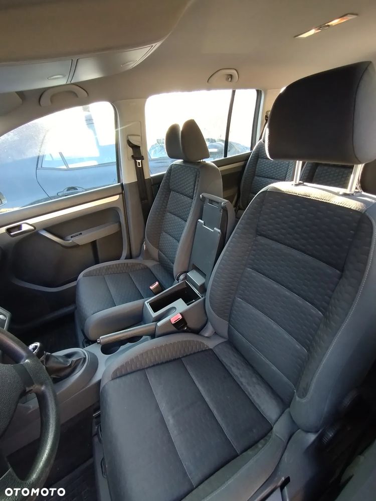 Volkswagen Touran 1.9 TDI - 17