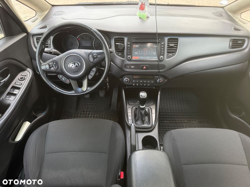 Kia Carens 1.7 CRDi XL 7os - 16