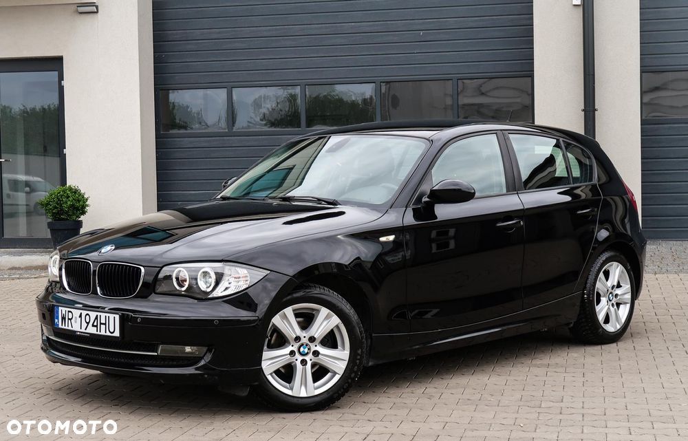BMW Seria 1 - 32