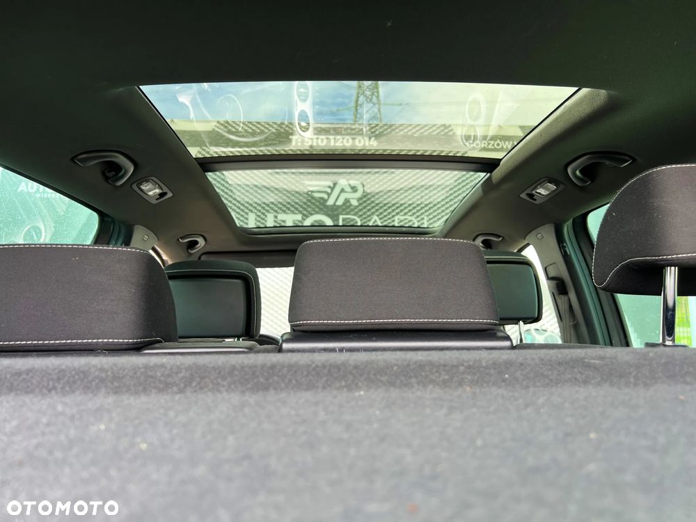 Volkswagen Tiguan - 13