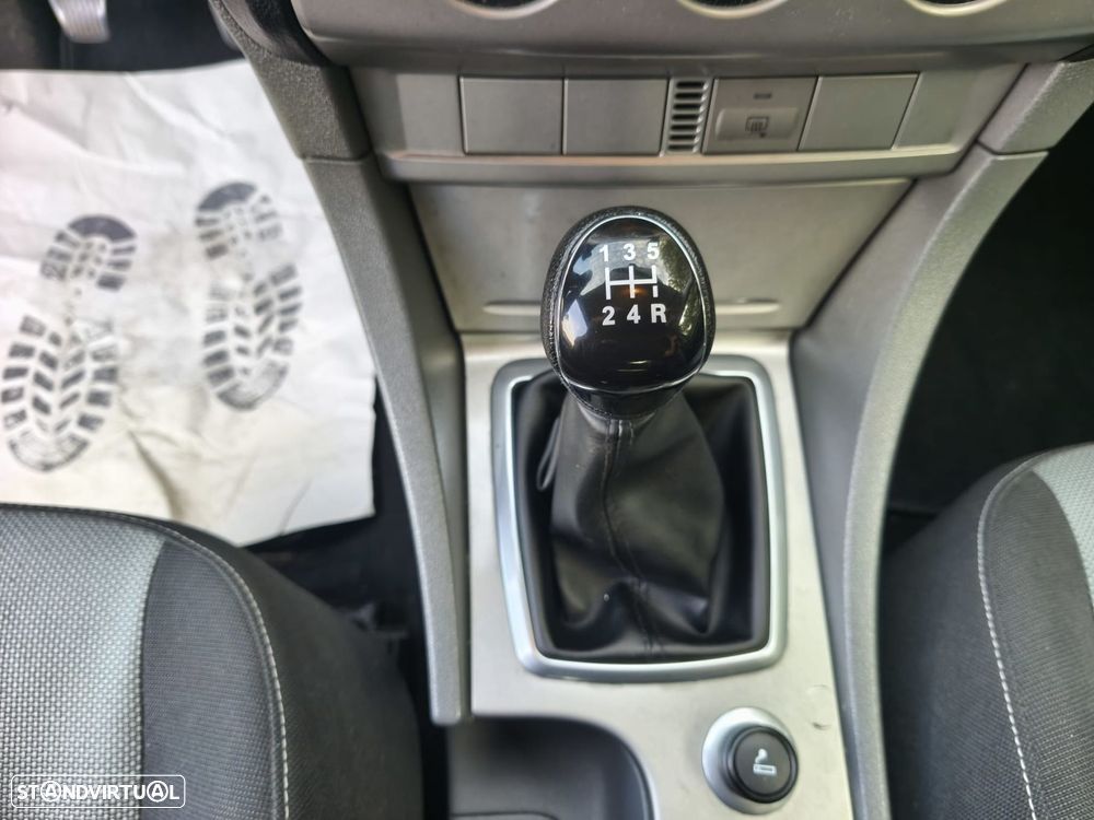 Ford Focus 1.6 TDCi Trend - 16