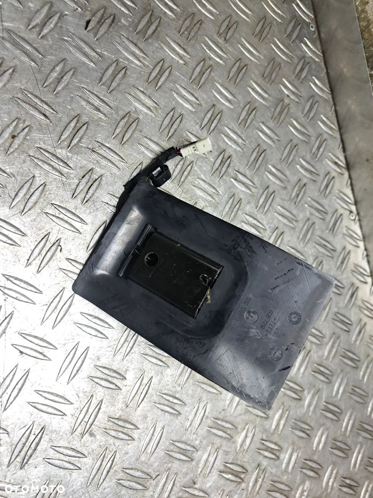 Zapiecie pasa pasow tyl Mini R56 - 2