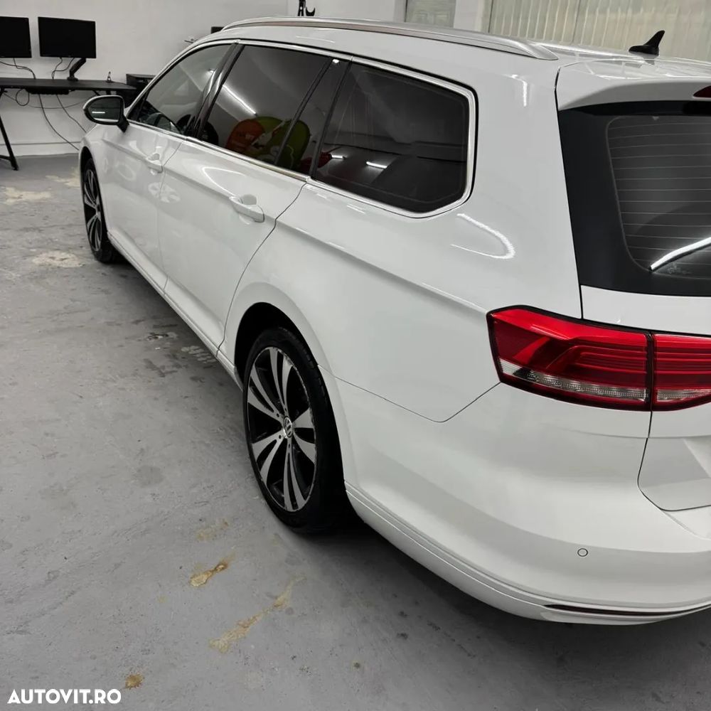 Volkswagen Passat 1.6 TDI Comfortline - 31