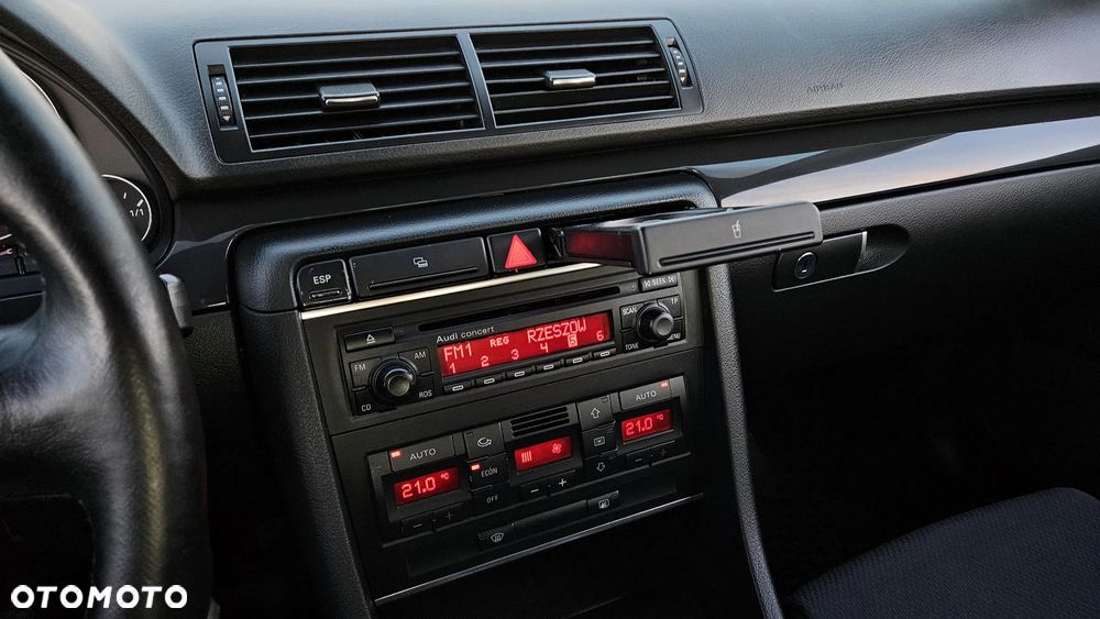 Audi A4 Limousine - 29