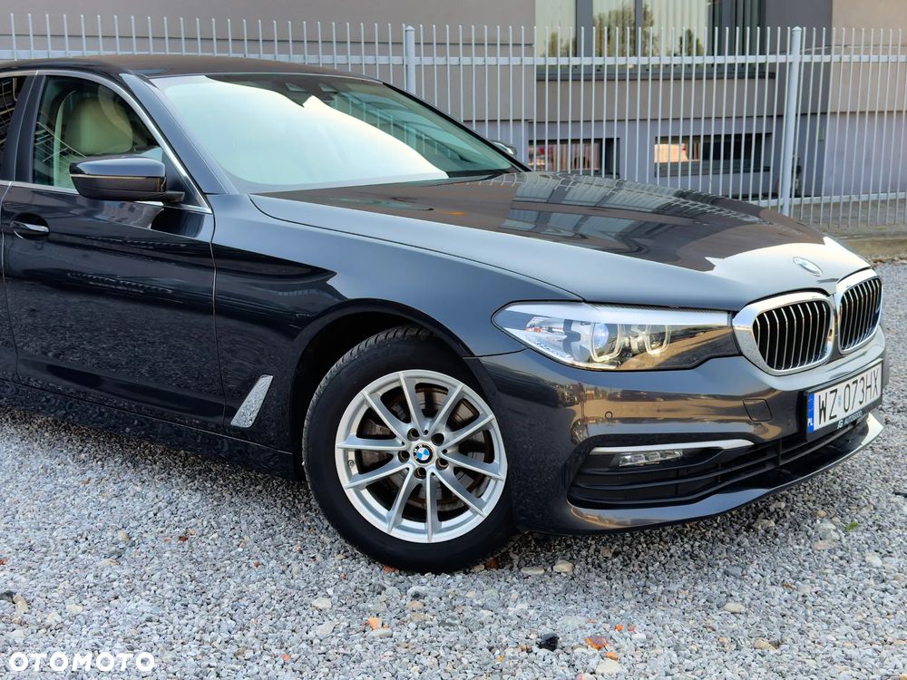 BMW Seria 5 518d Business Edition - 6