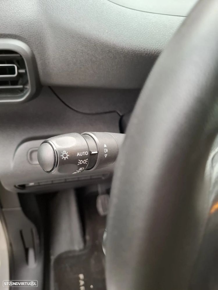 Peugeot Partener  1.5 Blue HDI Pro Standard 3 lugares - 10