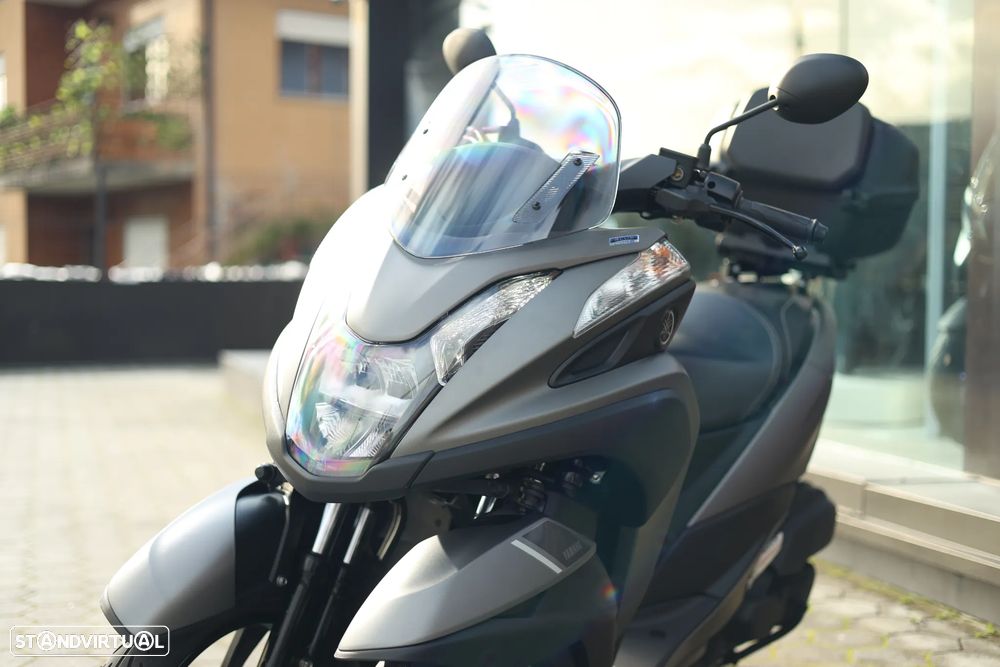 Yamaha Tricity Carta de Carro - 18