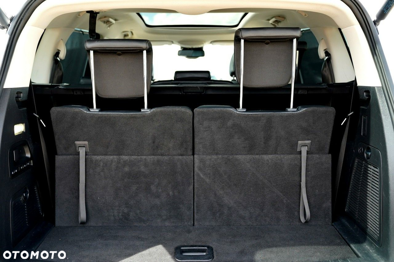 Ford S-Max - 14