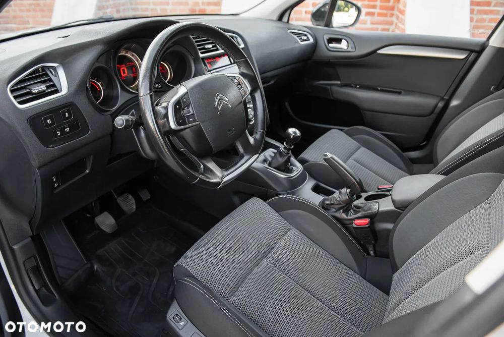Citroën C4 - 7