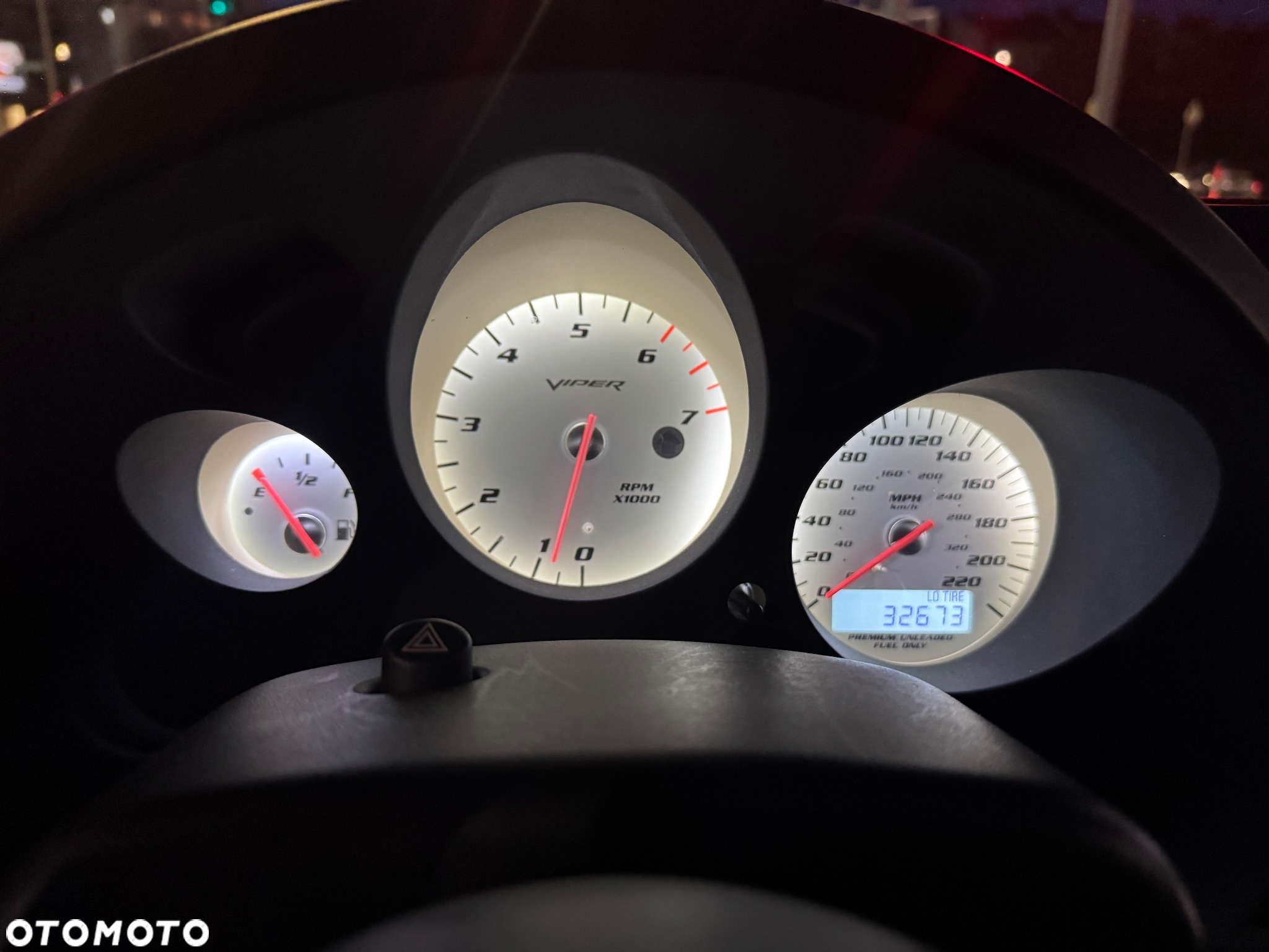 Dodge Viper SRT-10 - 26
