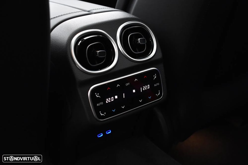 Mercedes-Benz C 63 AMG S E Performance Speedshift MCT9G Série Especial - 56
