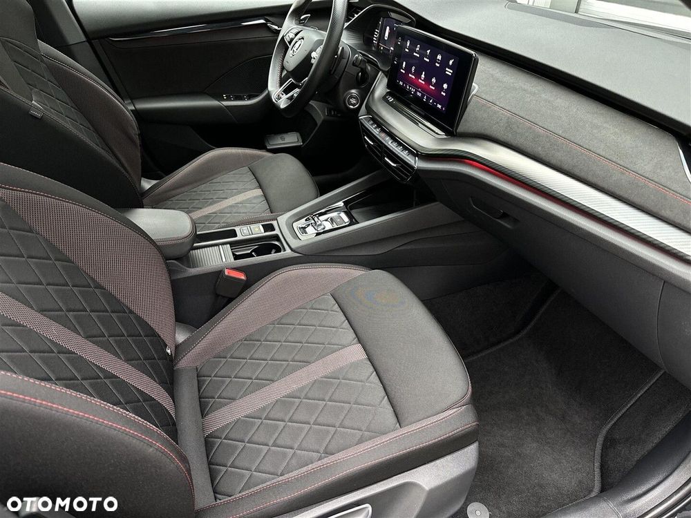 Skoda Octavia 2.0 TDI RS DSG - 8