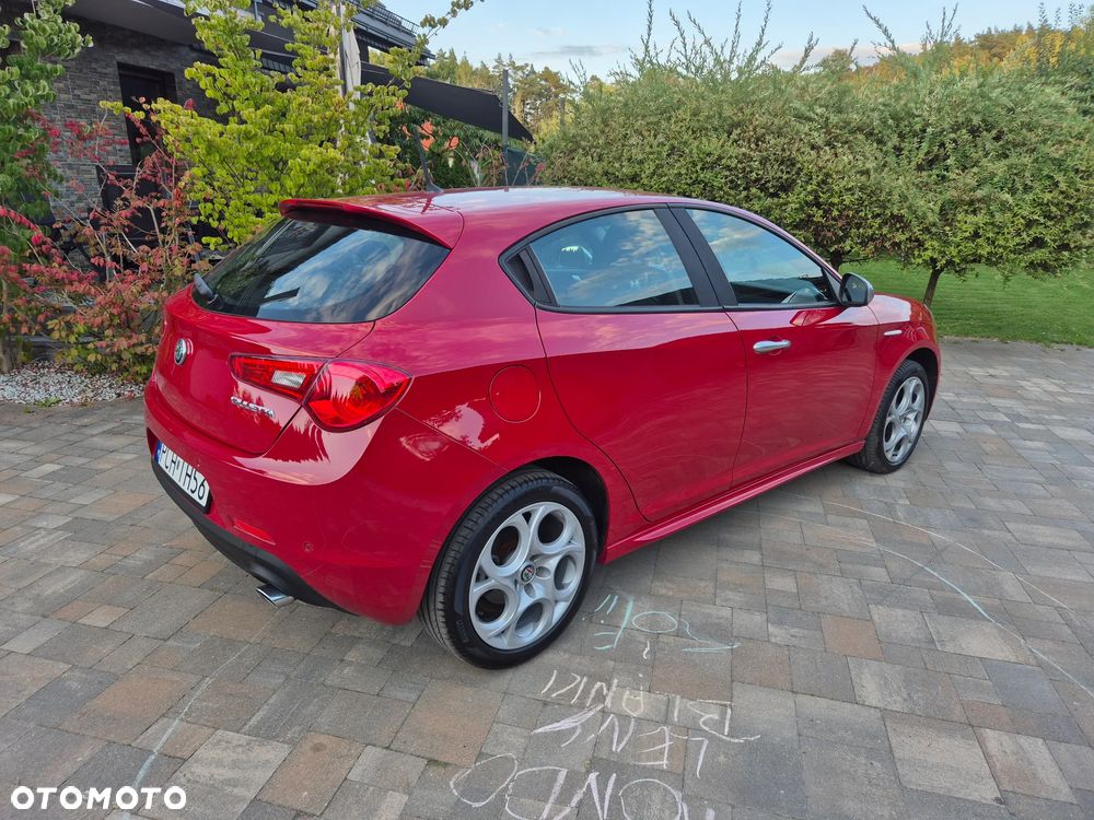 Alfa Romeo Giulietta 2.0 JTDM 16V Sprint - 4