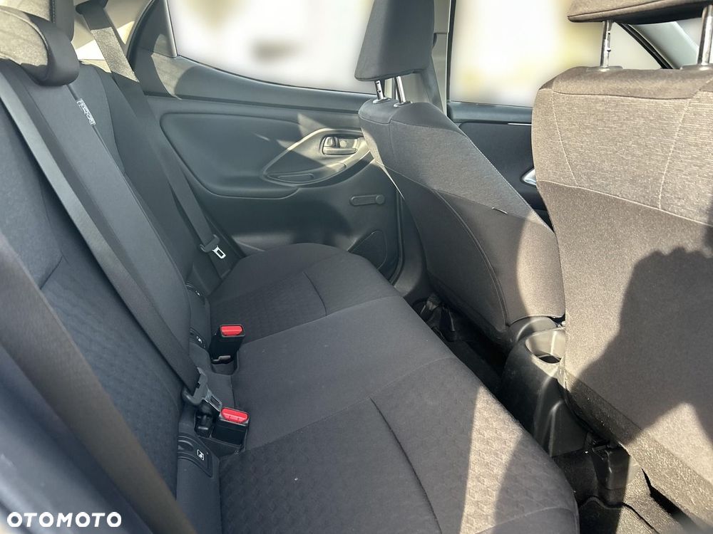 Toyota Yaris - 11