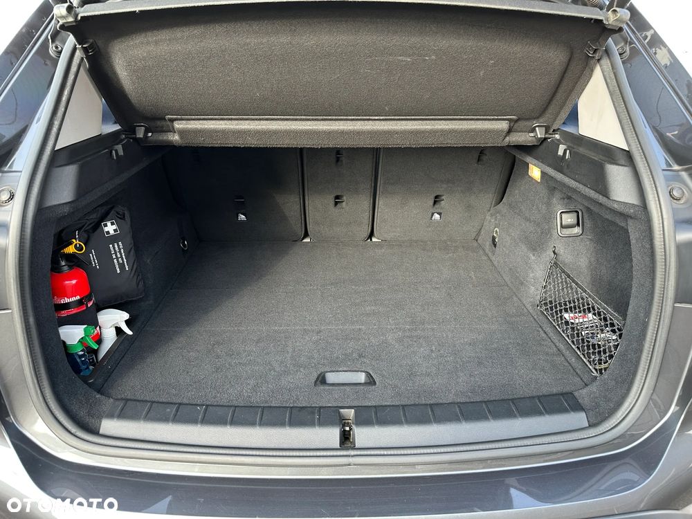 BMW X1 xDrive20d Sport Line - 9