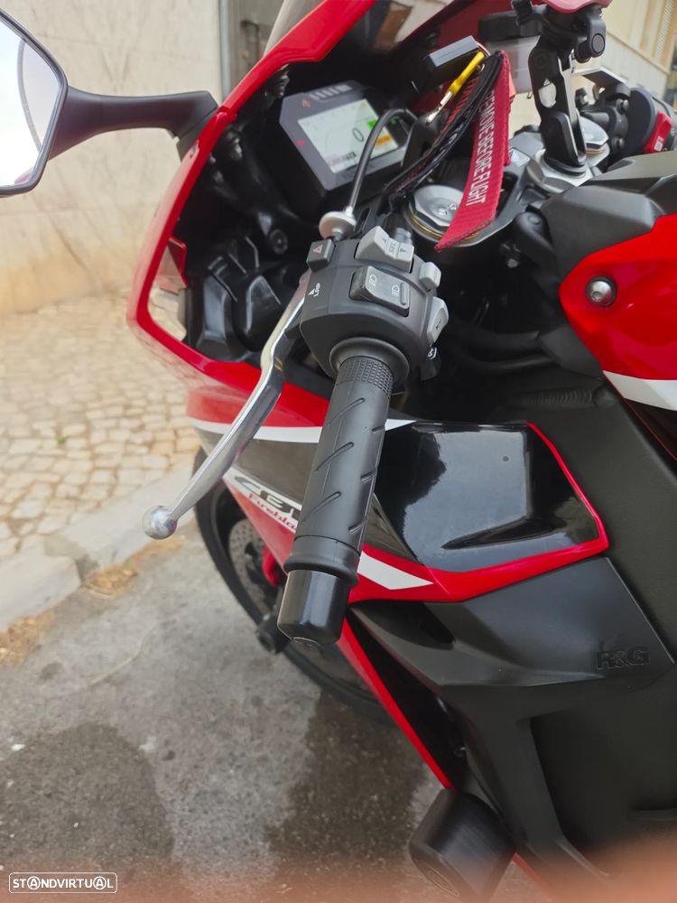 Honda CBR - 5