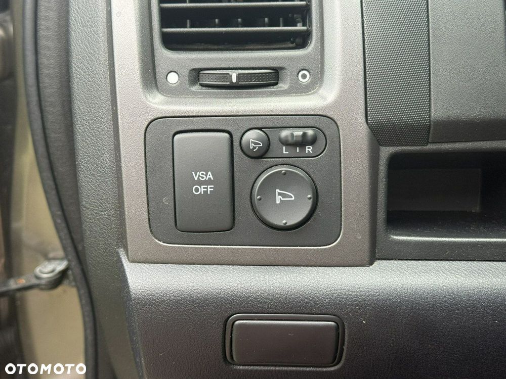 Honda CR-V - 24