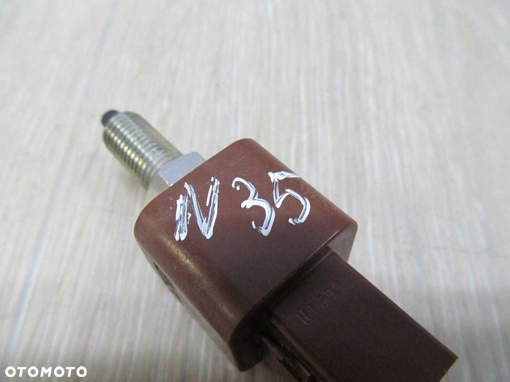 NK Nakrętka M12x1,5 lewy gwint - MZ ETZ150 WSK125