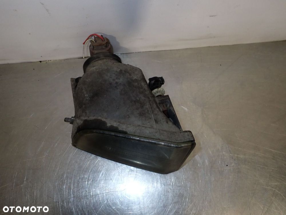 HALOGEN LEWY TOYOTA RAV4 II LIFT - 2