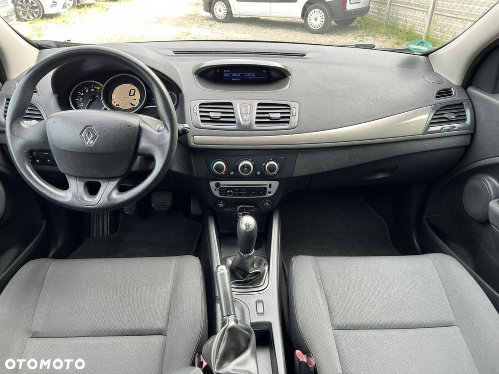 Renault Megane - 11