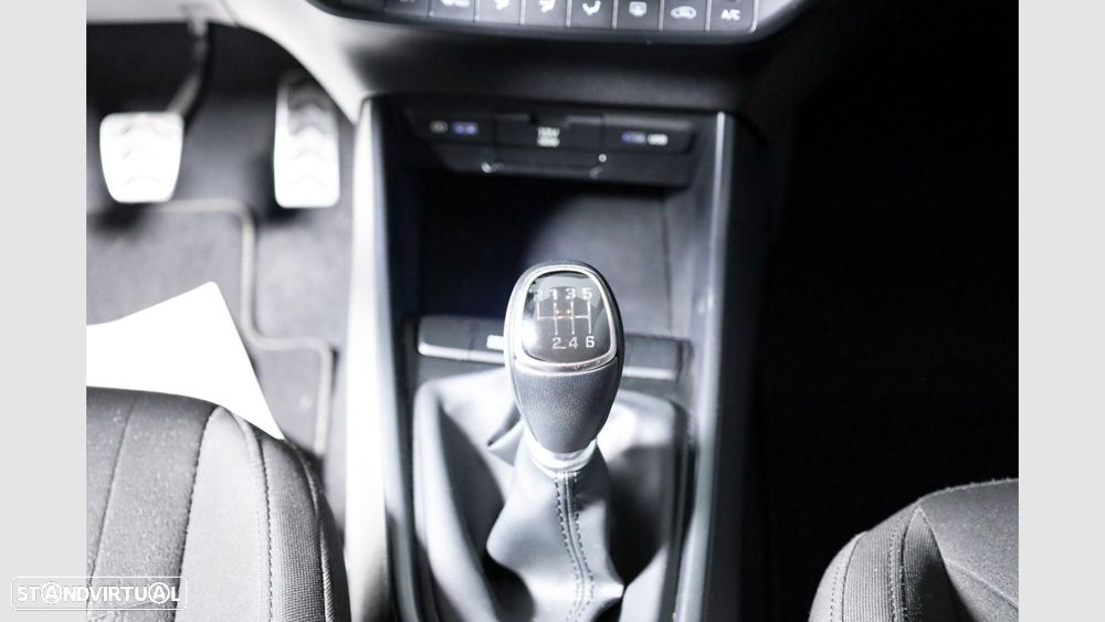 Hyundai Bayon 1.0 T-GDI Premium - 14