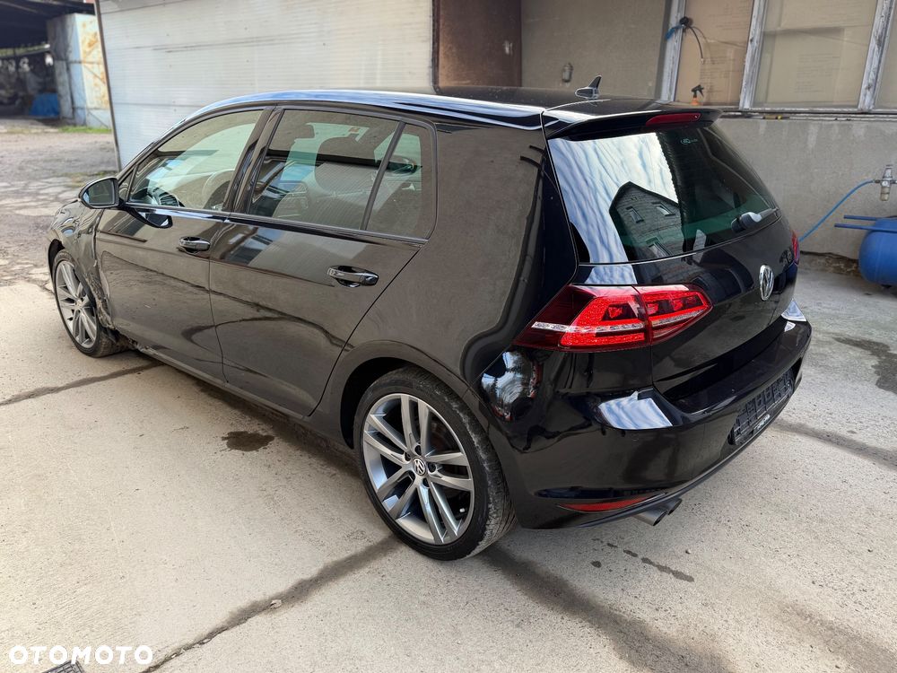 Volkswagen Golf 2.0 TDI (BlueMotion Technology) DSG Highline - 14