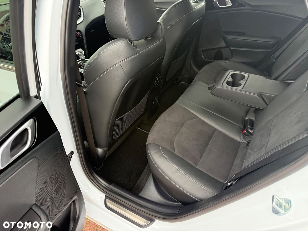 Kia Ceed 1.5 T-GDI DCT7 OPF GT Line - 11