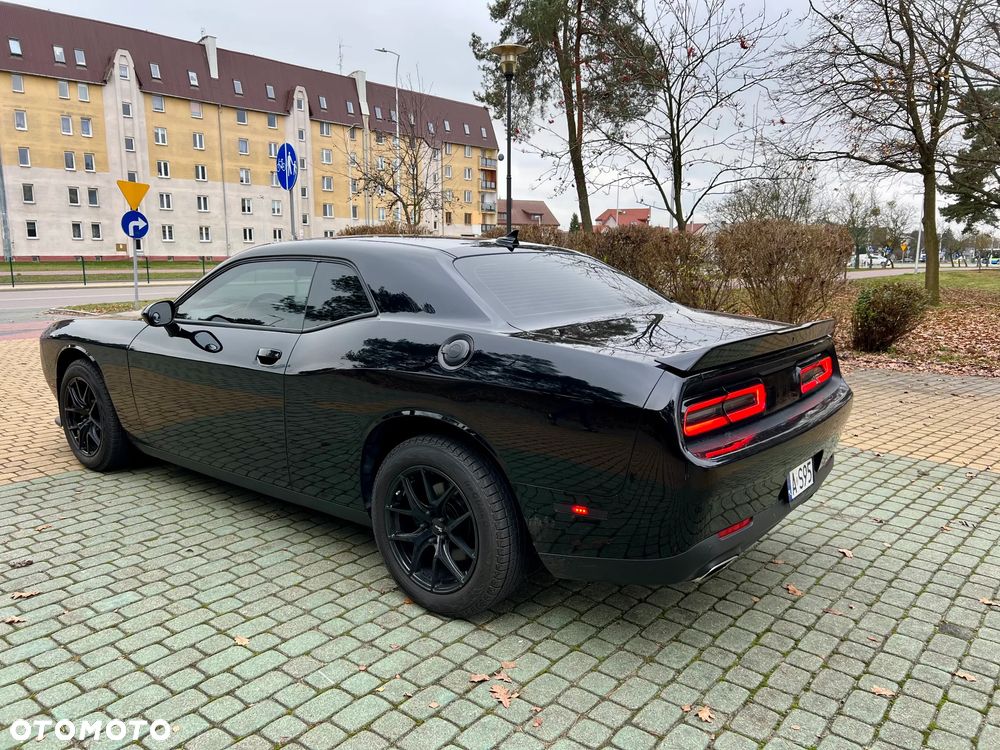 Dodge Challenger 3.6 GT Plus AWD - 9