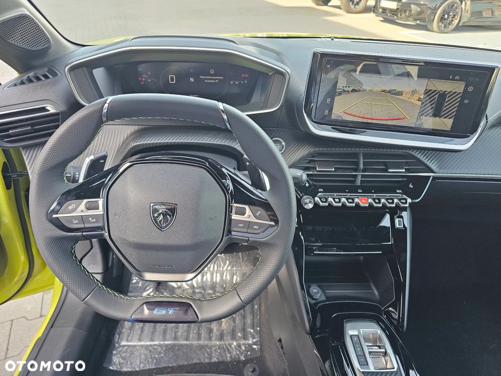Peugeot 208 1.2 mHEV GT - 9