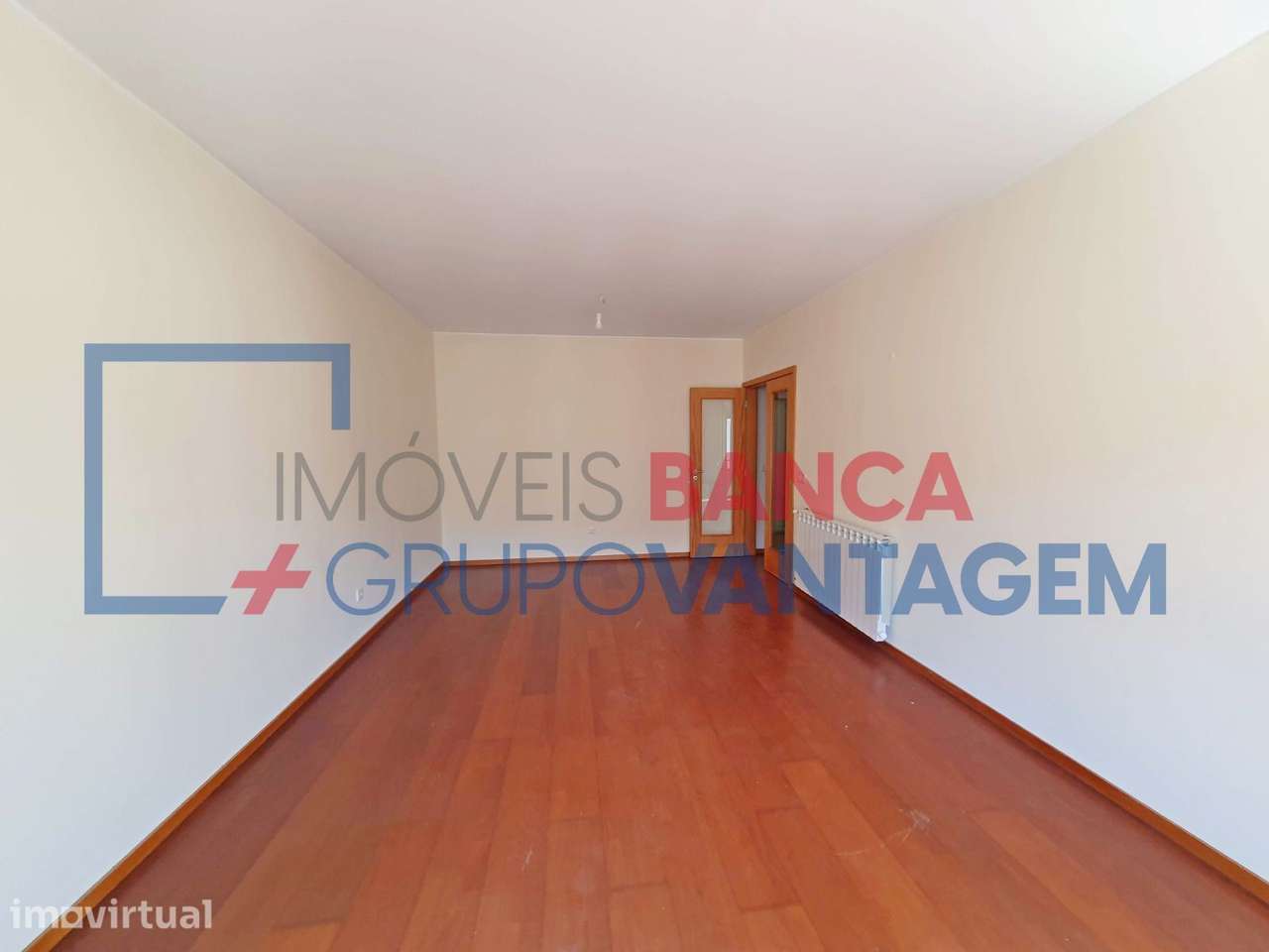 Apartamento T2 em Oliveira do Douro - Grande imagem: 4/11