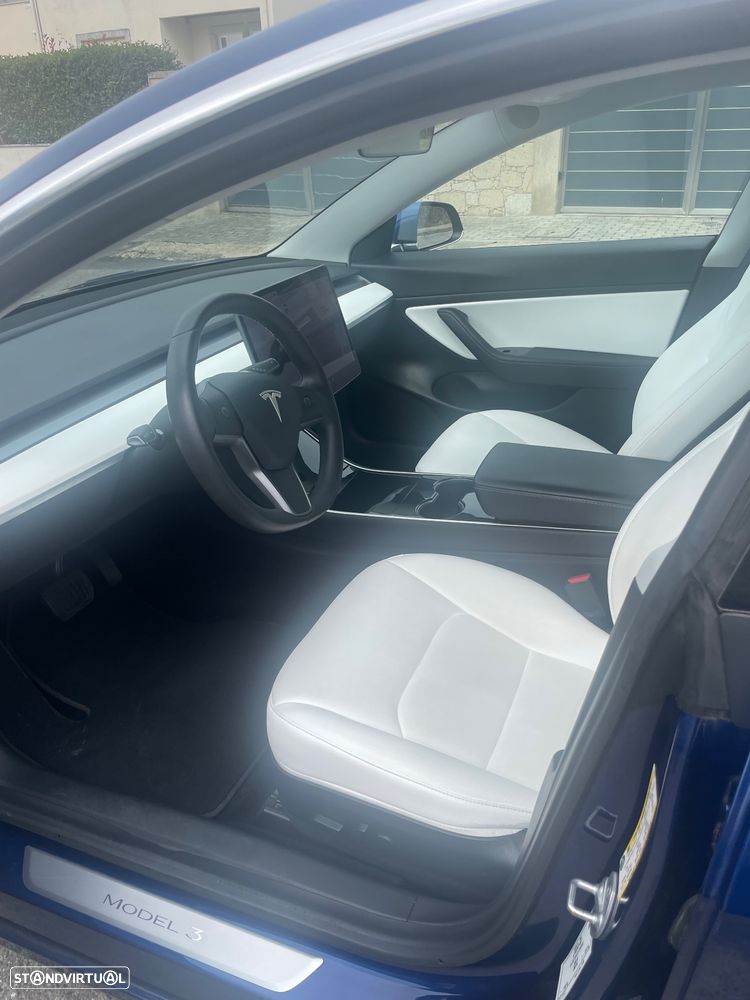 Tesla Model 3 Long-Range Dual Motor AWD - 21