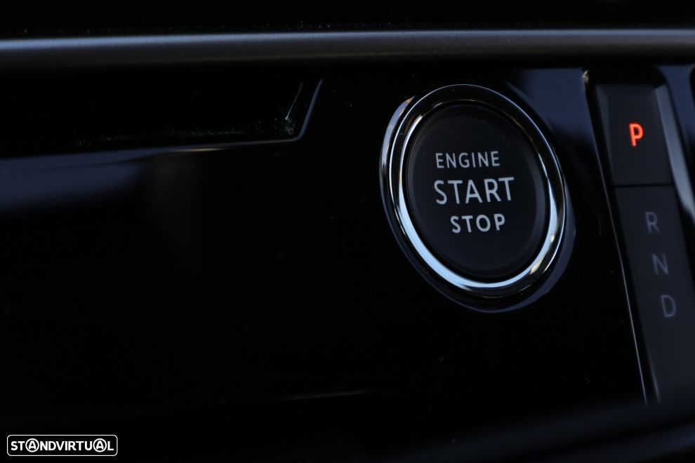 Peugeot E-3008 73 kWh Allure - 9